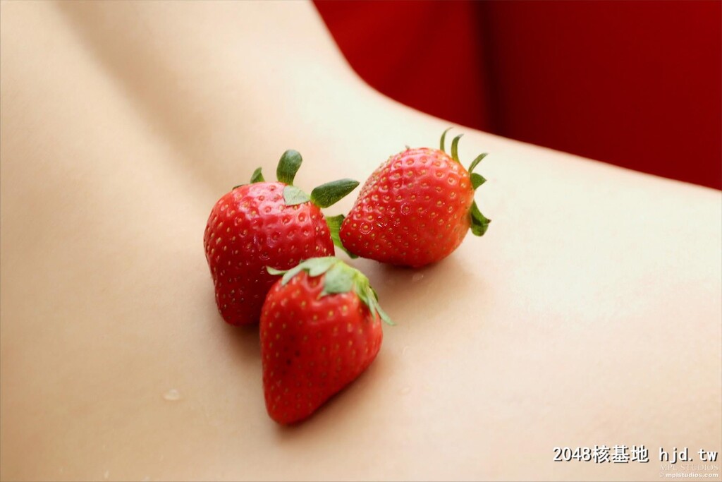 [MPLStudios]VanessaA-StrawberryRed[62P]第0页 作者:Publisher 帖子ID:126795 TAG:欧美图片,歐美激情,2048核基地