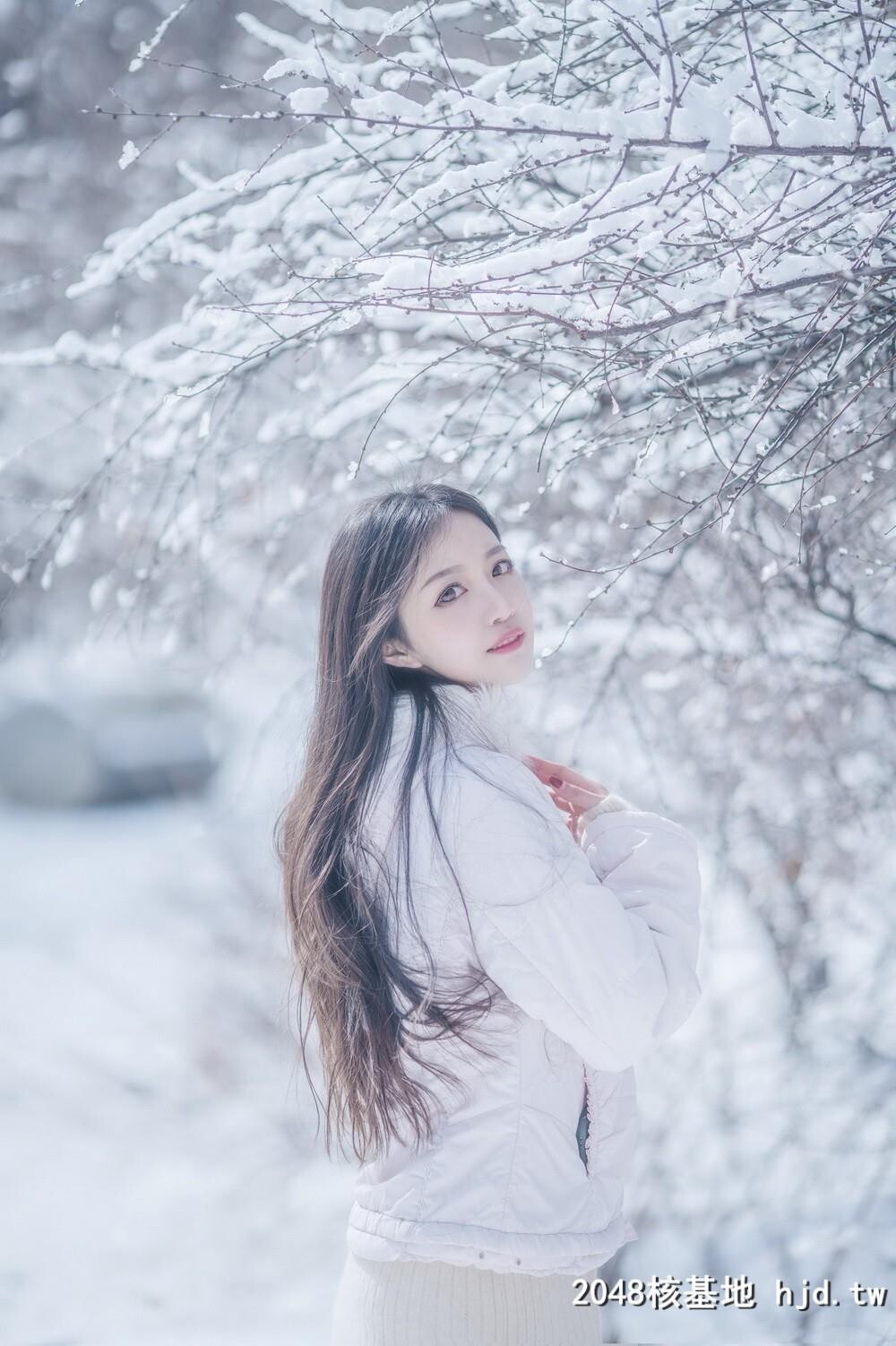 Shika小鹿鹿学姐雪景写真[28P]第1页 作者:Publisher 帖子ID:92882 TAG:唯美图片,唯美清純,2048核基地