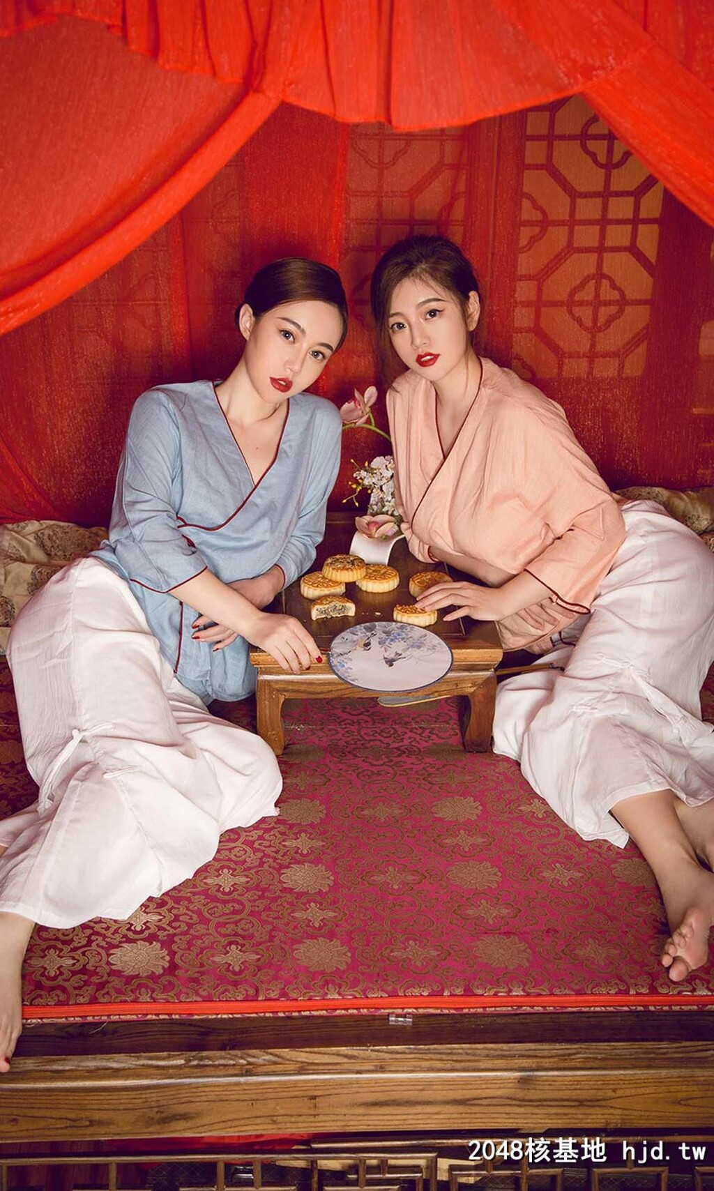 嫩模孟十朵&amp;刘邦妮性感姐妹花私房古典内衣完美诱惑写真[30P]第1页 作者:Publisher 帖子ID:89129 TAG:唯美图片,唯美清純,2048核基地