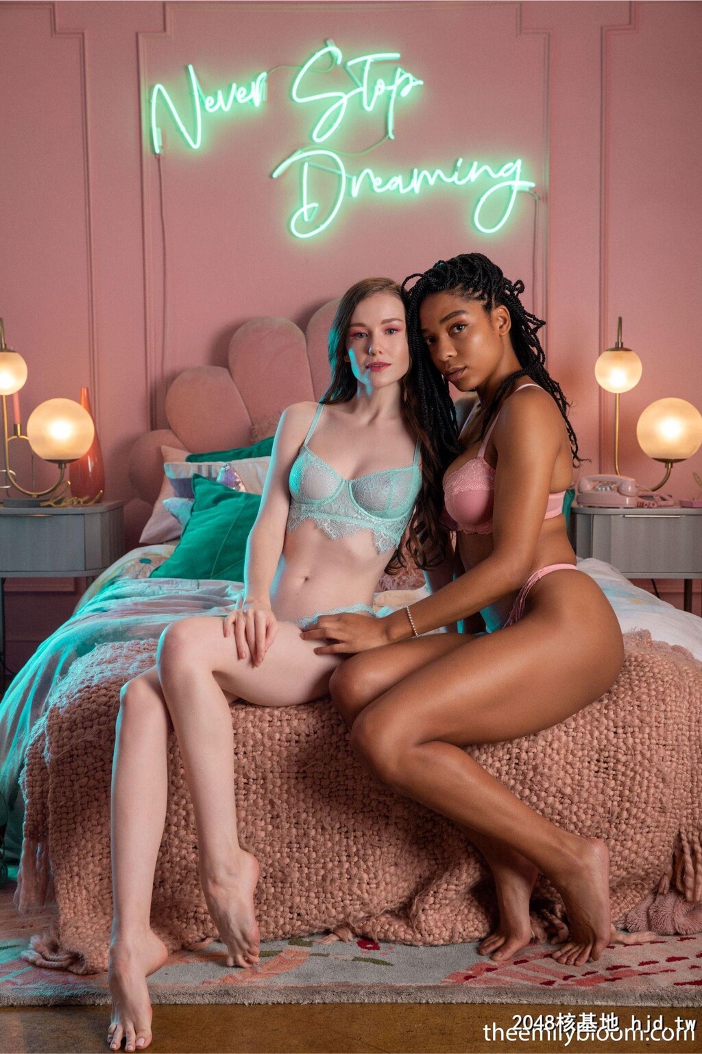 [TheEmilyBloom]EmilyBloom&amp;Frankiiy-KeepDreaming第1页 作者:Publisher 帖子ID:85738 TAG:欧美图片,歐美激情,2048核基地