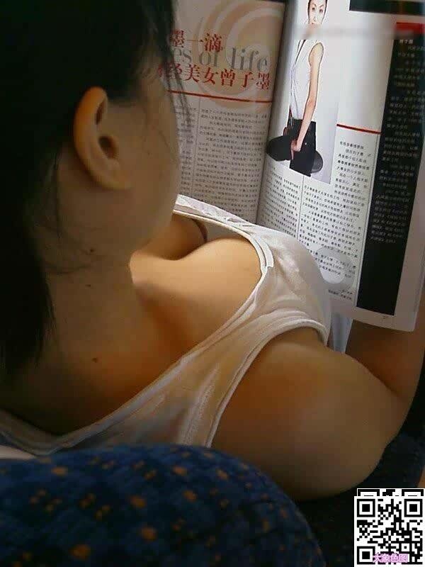 美女低胸走光，很是吸引[10P]第1页 作者:Publisher 帖子ID:200724 TAG:街拍图片,大象图片