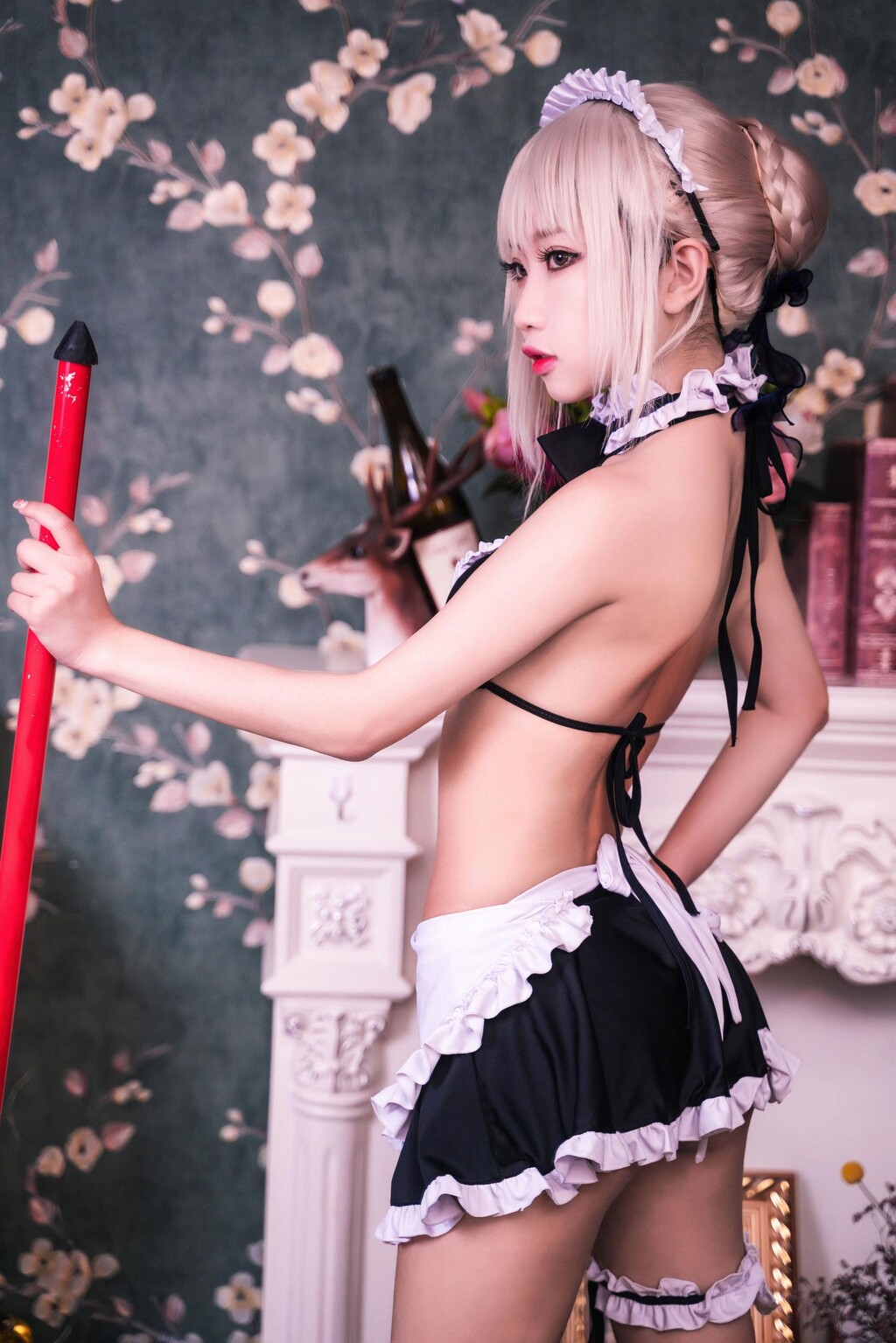 [CosPlay美女]鬼畜瑶-黑呆女仆写真套图[26P]第1页 作者:Publisher 帖子ID:213427 TAG:唯美图片,唯美清純,2048核基地